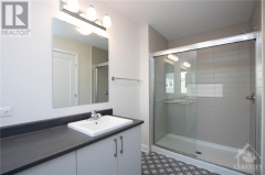 Real Estate -   123 ANGELONIA CRESCENT, Ottawa, Ontario - 
