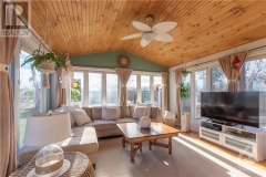 Real Estate -   5734 RUSSELL ROAD, Carlsbad Springs, Ontario - 