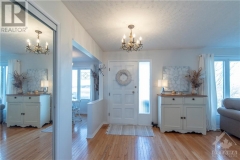 Real Estate -   5734 RUSSELL ROAD, Carlsbad Springs, Ontario - 