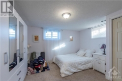 Real Estate -   5734 RUSSELL ROAD, Carlsbad Springs, Ontario - 