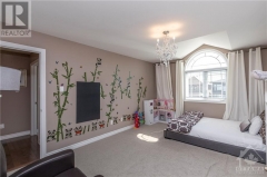 Real Estate -   215 MADHU CRESCENT, Ottawa, Ontario - 