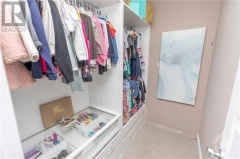 Real Estate -   215 MADHU CRESCENT, Ottawa, Ontario - 