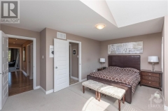 Real Estate -   215 MADHU CRESCENT, Ottawa, Ontario - 