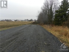 Real Estate -   2227 COUNTY ROAD 31 ROAD, Winchester, Ontario - 
