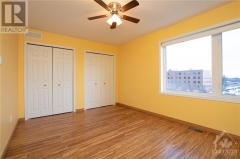 Real Estate -   52 OASIS PRIVATE, Ottawa, Ontario - 