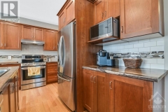 Real Estate -   356 ANDALUSIAN CRESCENT, Ottawa, Ontario - 
