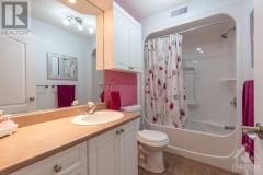 Real Estate -   2923 LAURIER STREET UNIT#406, Rockland, Ontario - 