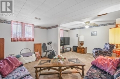 Real Estate -   3261 CLEARWATER CRESCENT, Ottawa, Ontario - 