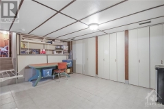 Real Estate -   3261 CLEARWATER CRESCENT, Ottawa, Ontario - 
