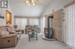 Real Estate -   3261 CLEARWATER CRESCENT, Ottawa, Ontario - 
